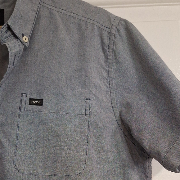 RVCA Men's Gray Short Sleeve Shirt - Picture 5 of 10
